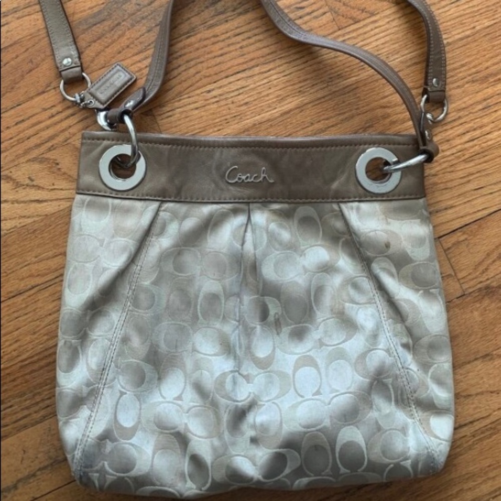 Coach crossbody purse